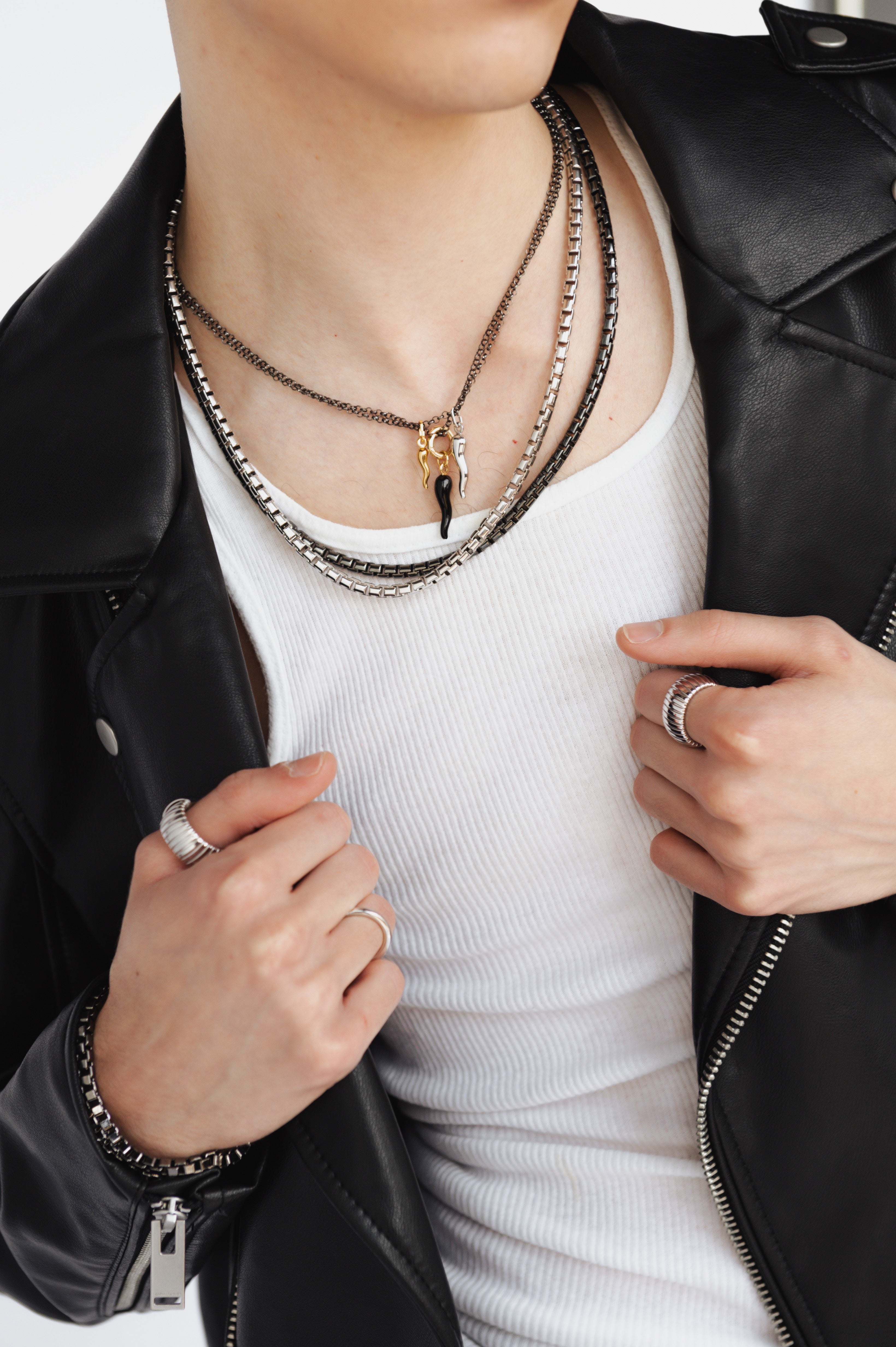 Pietra Black Rhodium Rolo Chain Necklace – La Daje